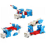 Transformers Missing Link C-10 Ultra Magnus TakaraTomy Japan blue white red semi truck trailer modes
