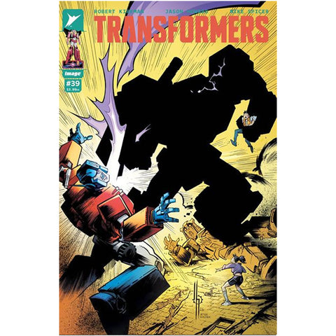 Transformers #39 Cover A - Comic Book