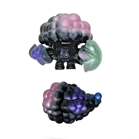 Transformers Botbots Series 6 Oil Slicks SKiddz Snackz Black berries toy