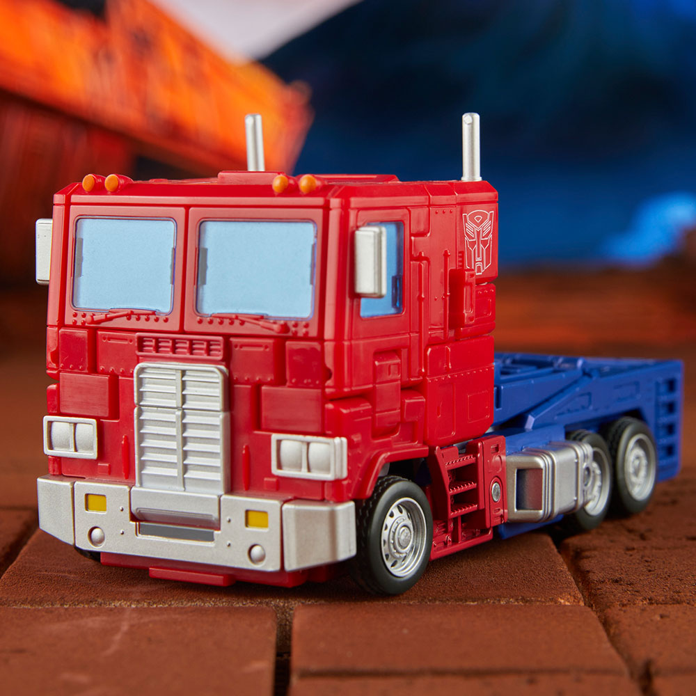 Transformers Studio Series 86 Optimus Prime Commander Class Pre-Order