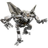 Transformers Movie Masterpiece MPM10 Starscream robot toy stance hasbro usa