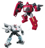 Transformers War for Cybertron Earthrise WFC-E31 Autobot Prowl Ironhide 2-pack robot toys Render