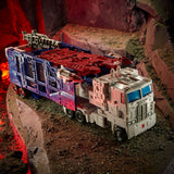 Transformers War for Cybertron Kingdom WFC-K20 Leader Ultra Magnus Box semi truck car carrier toy photo